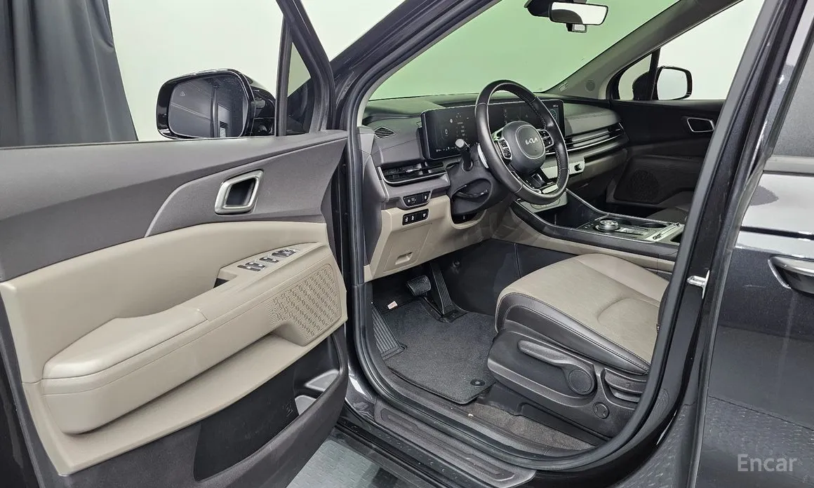 Kia Carnival, 2024 — фото 10 из 12