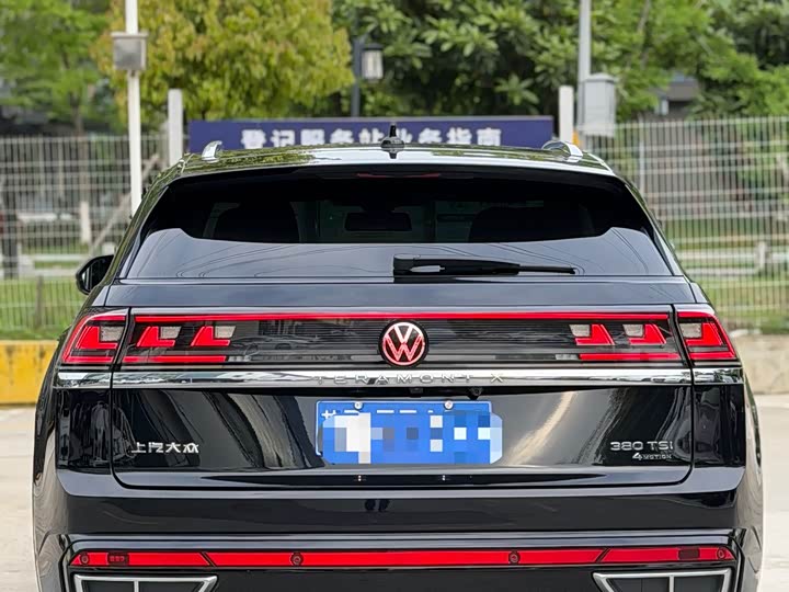 Volkswagen Teramont X, 2022 — фото 5 из 9