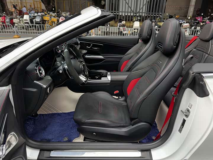 Mercedes-Benz CLE-Class AMG, 2025 — фото 5 из 9