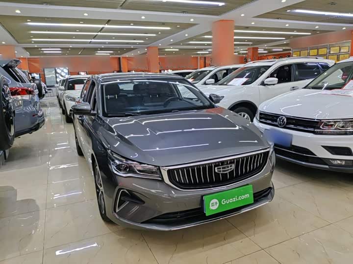 Geely Emgrand, 2021 — фото 4 из 9