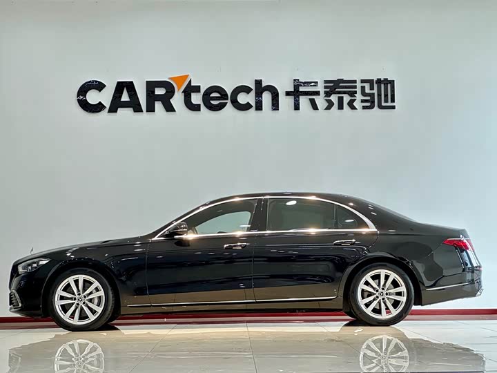 Mercedes-Benz S-Class, 2024 — фото 4 из 9
