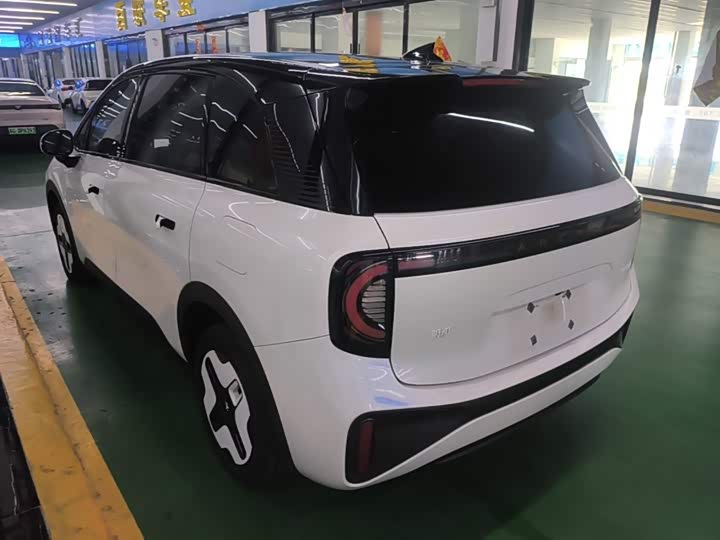 BAIC Arcfox Kaola, 2024 — фото 5 из 9