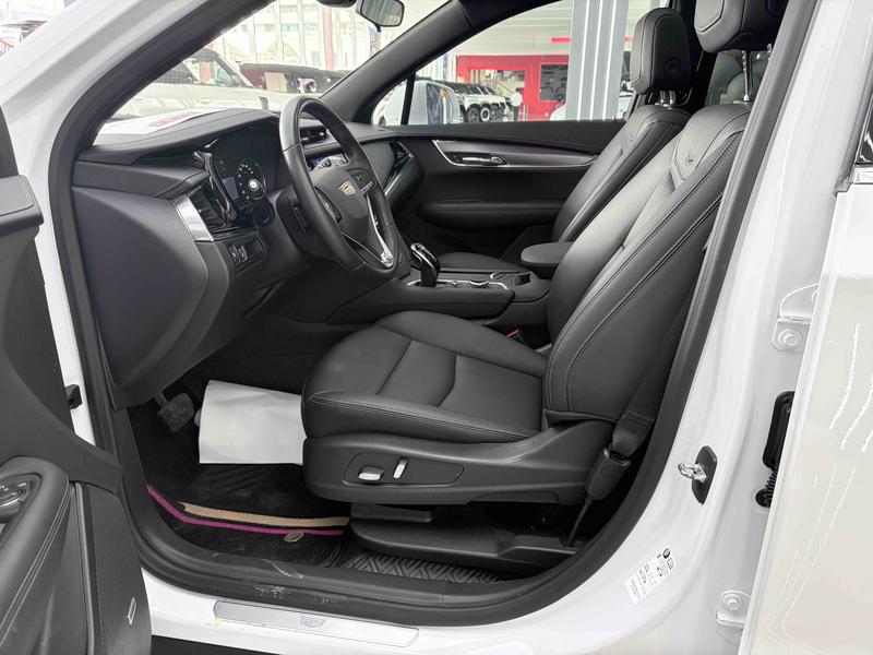 Cadillac XT6, 2022 — фото 9 из 12
