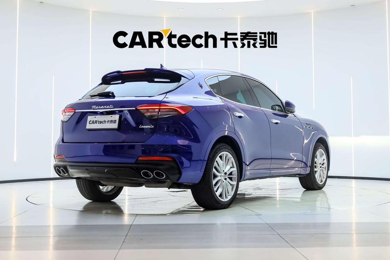 Maserati Levante, 2023 — фото 6 из 12