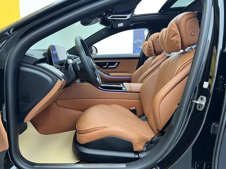 Mercedes-Benz S-Class, 2025 — фото 6 из 9