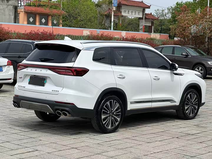 Chery Tiggo 8 Pro, 2022 — фото 5 из 9