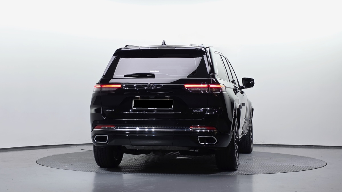 Jeep Cherokee, 2023 — фото 4 из 12