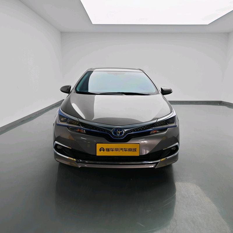 Toyota Corolla Hybrid, 2021 — фото 2 из 12