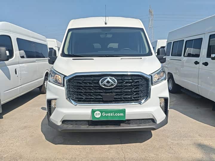 Maxus V90, 2024 — фото 3 из 9