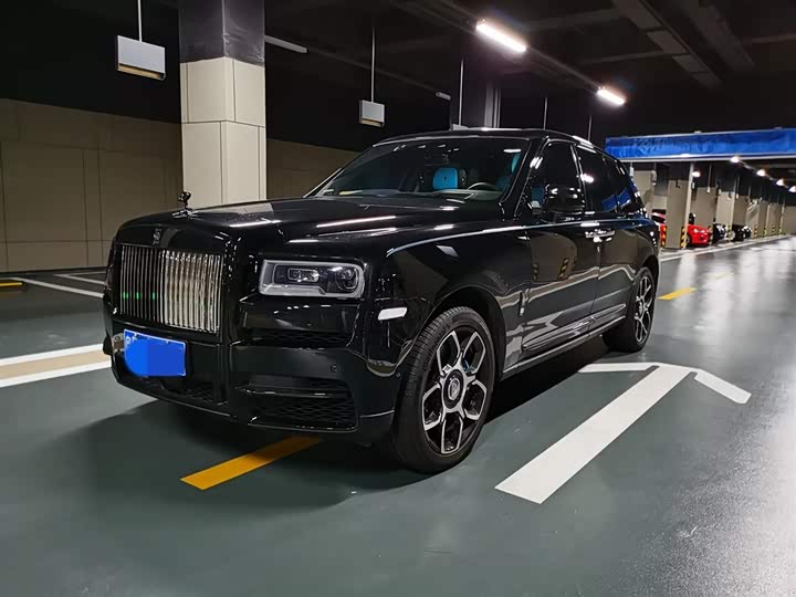 Rolls-Royce Cullinan, 2023 — купить в Костроме под ключ