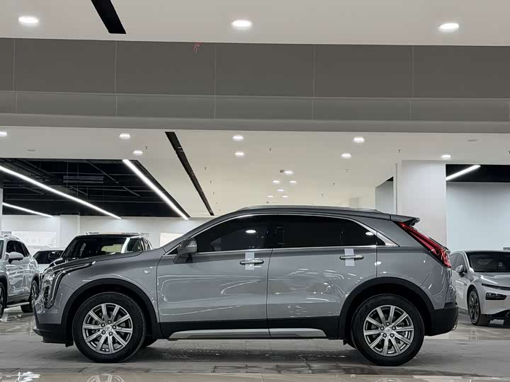 Cadillac XT4, 2022 — фото 3 из 7