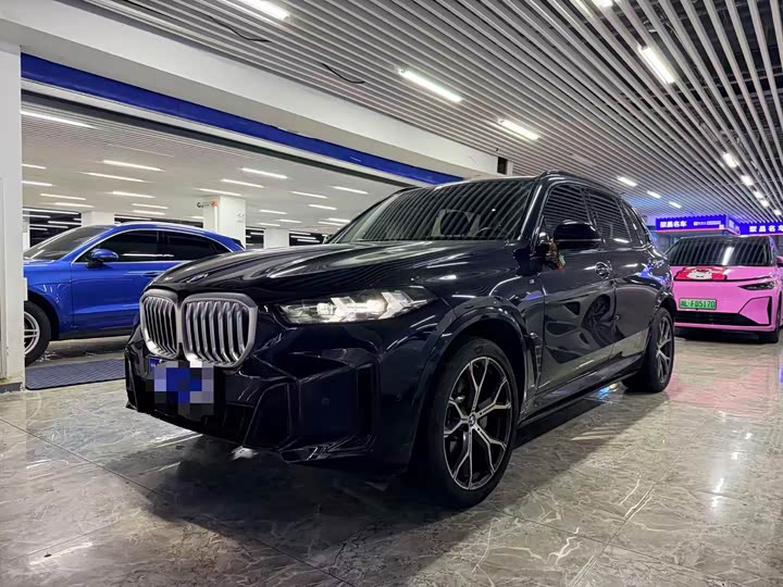 BMW X5, 2025 — купить в Курске под ключ