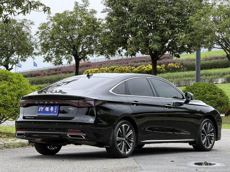 Chery Arrizo 8 Pro, 2025 — фото 7 из 12