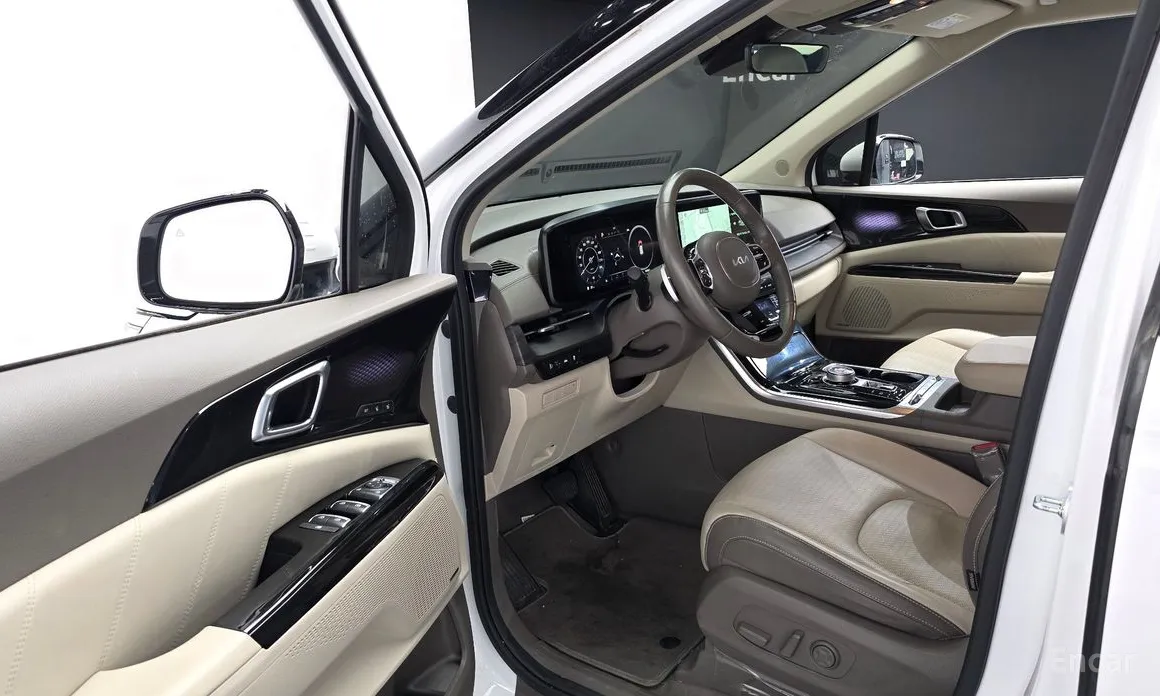 Kia Carnival, 2023 — фото 11 из 12