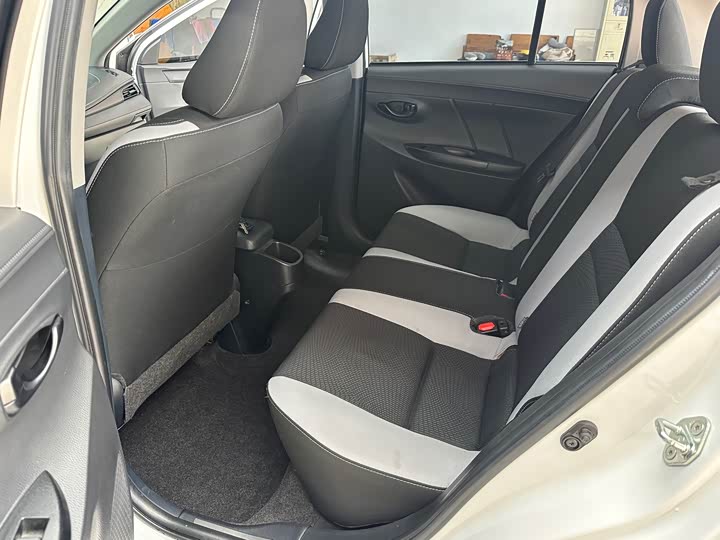 Toyota Yaris L Hatchback, 2022 — фото 9 из 9