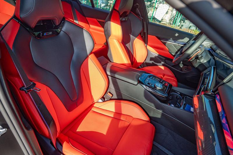 BMW M5 Hybrid, 2025 — фото 12 из 12