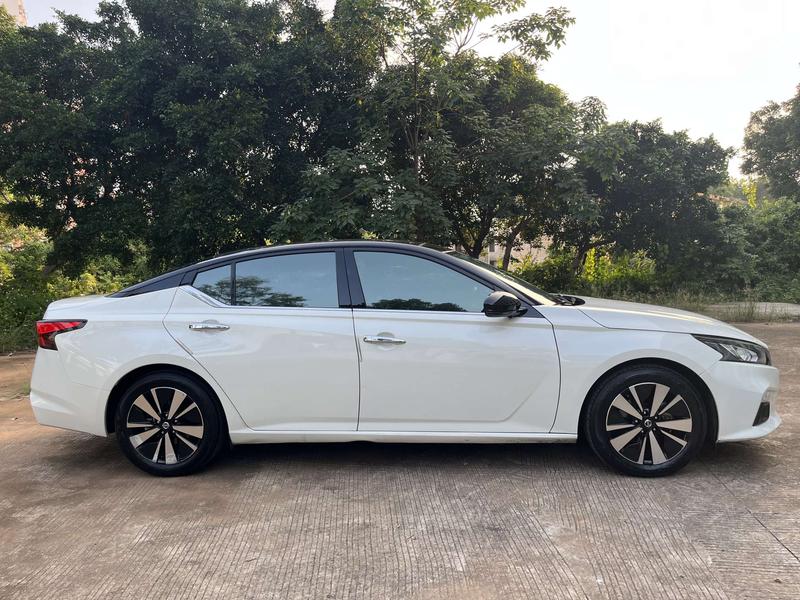 Nissan Teana, 2022 — фото 7 из 10
