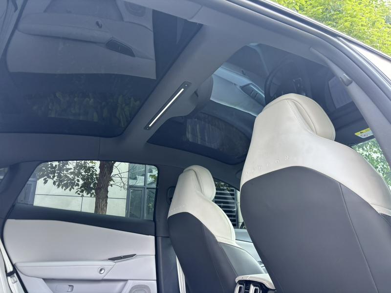 BAIC Arcfox Alpha S5, 2025 — фото 11 из 12