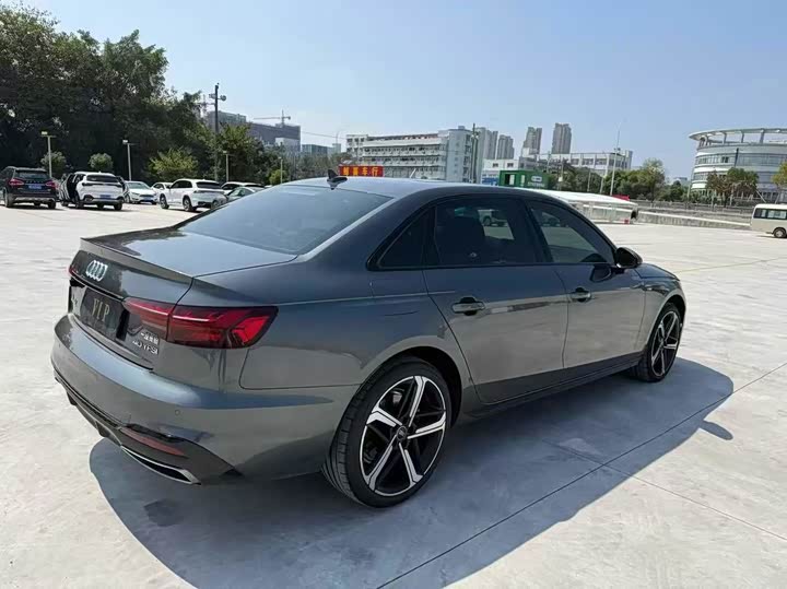 Audi A4L, 2024 — фото 7 из 9