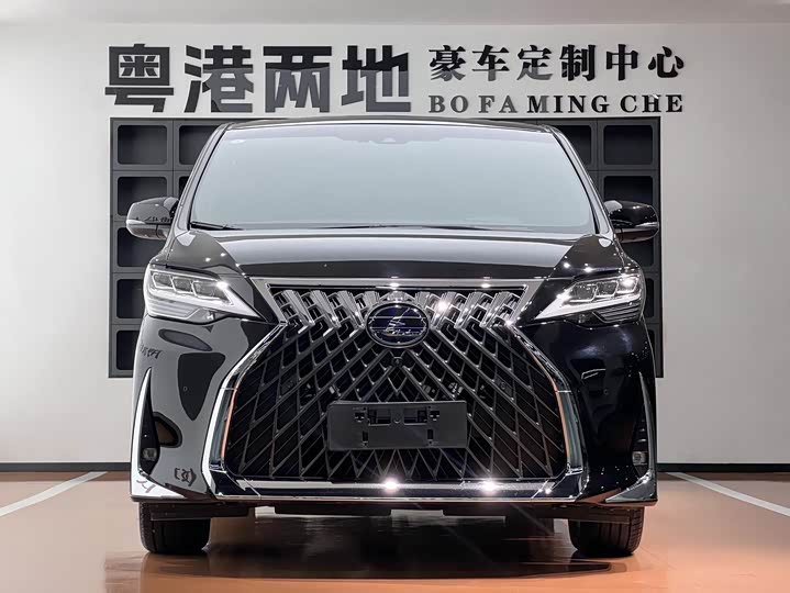 Lexus LM, 2022 — фото 2 из 9