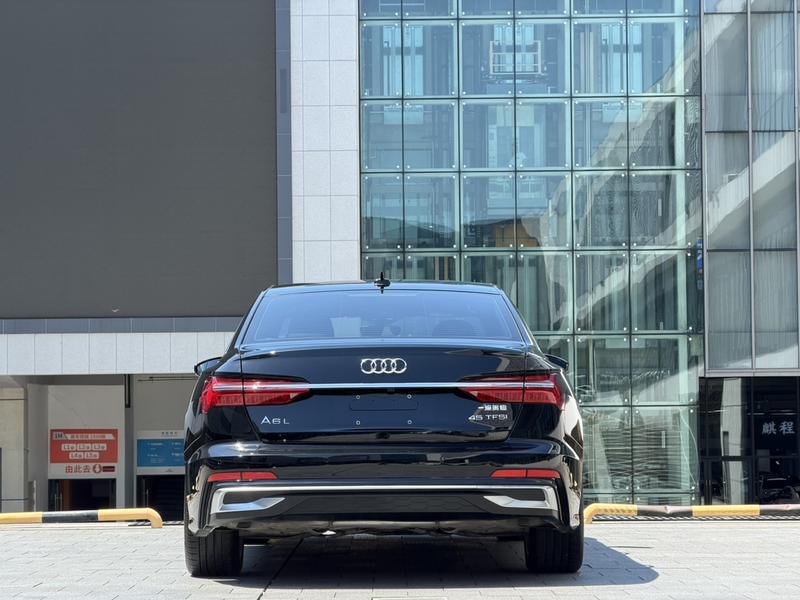 Audi A6L, 2024 — фото 6 из 12