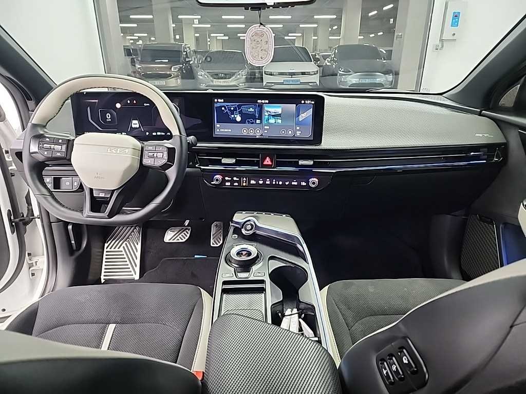 Kia EV6, 2024 — фото 6 из 12