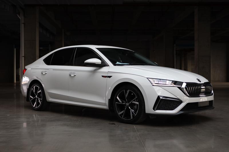 Skoda Octavia Pro, 2022 — фото 3 из 12