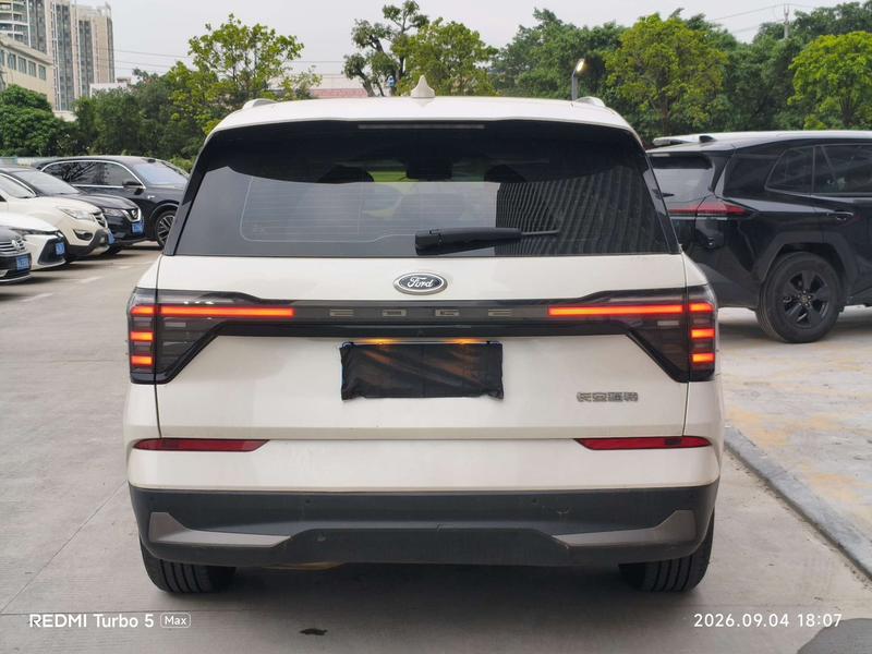Ford Edge, 2024 — фото 4 из 10