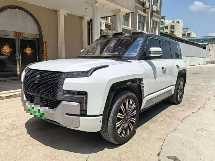 BYD Yangwang U8, 2024 — купить в Самаре под ключ