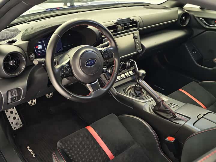 Subaru BRZ, 2022 — фото 9 из 9