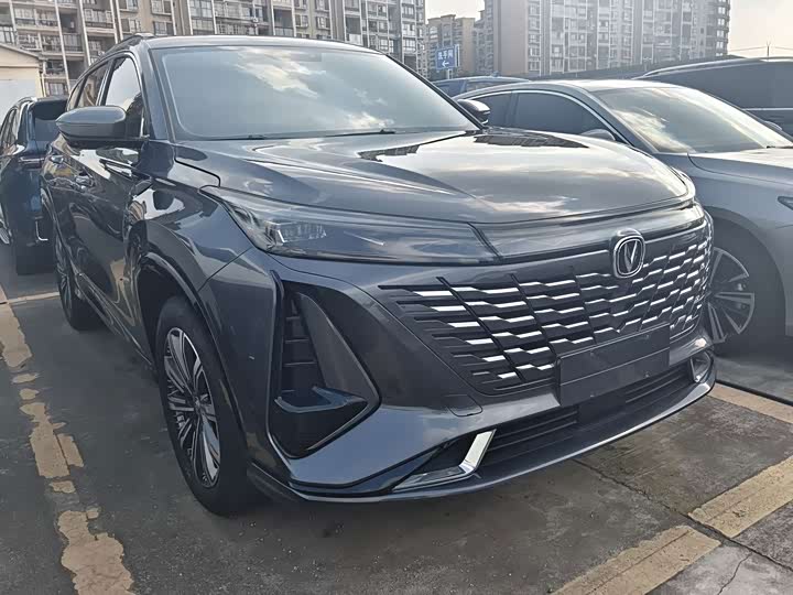 Changan CS75 Plus, 2023 — фото 3 из 9