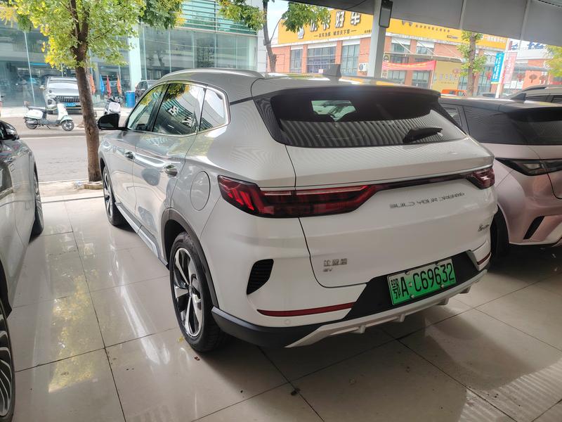 BYD Song Plus Hybrid/EV, 2021 — фото 3 из 8