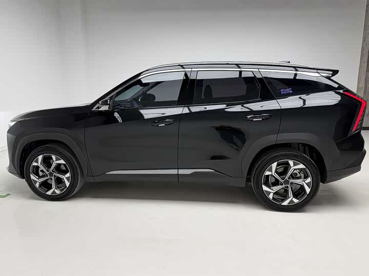 Geely Atlas L, 2024 — фото 9 из 9