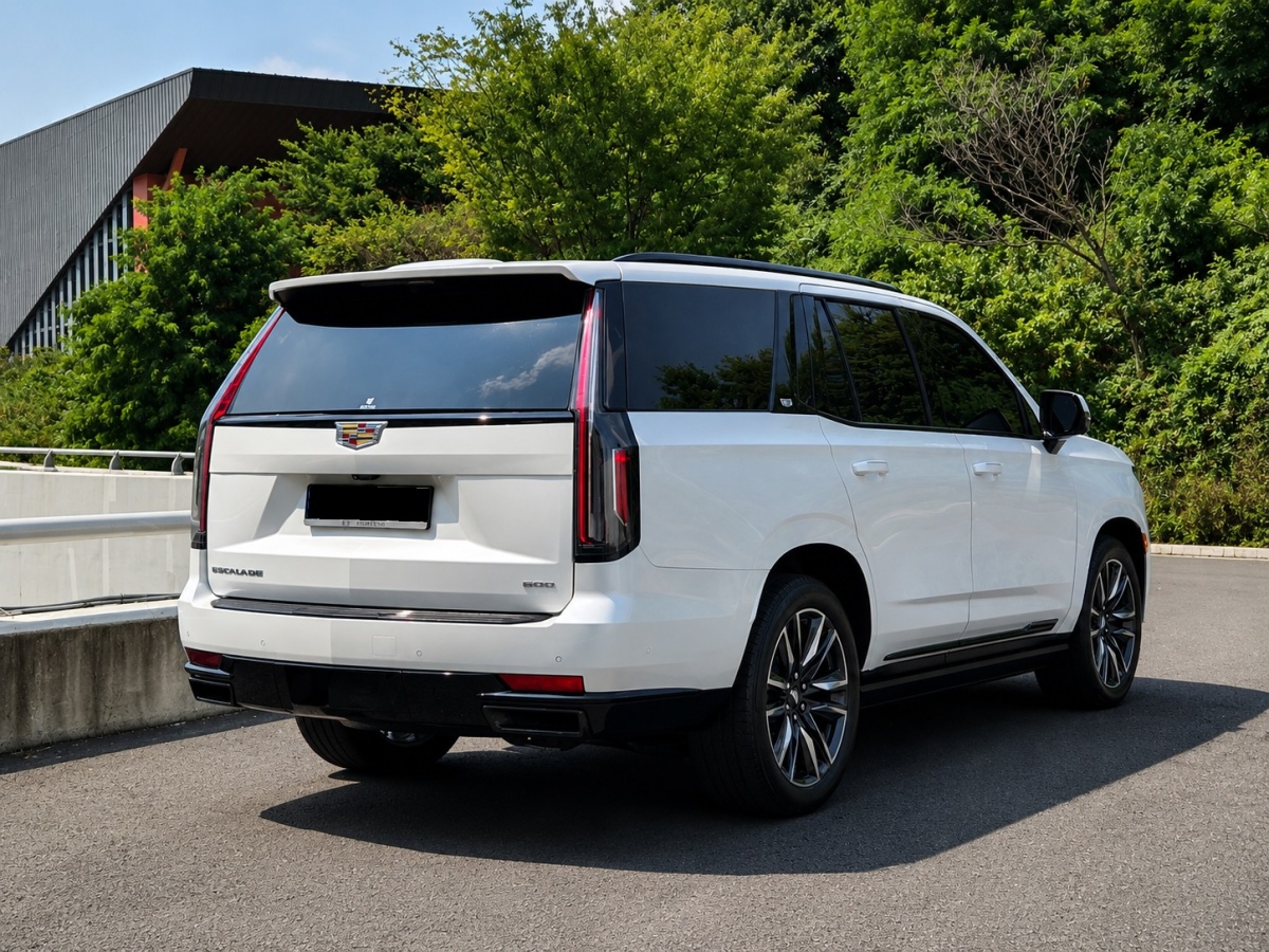 Cadillac Escalade, 2023 — фото 3 из 12