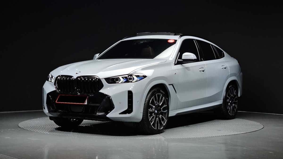 BMW X6, 2025 — купить в Кирове под ключ
