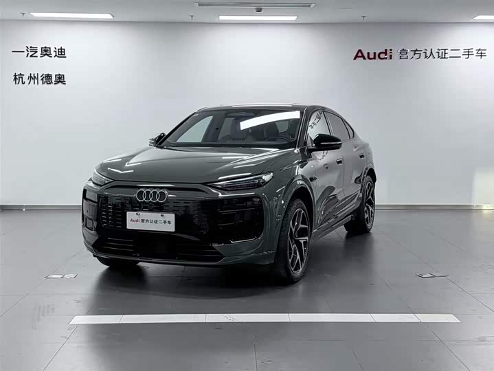 Audi Q6L e-tron Sportback, 2025 — купить в Санкт-Петербурге под ключ