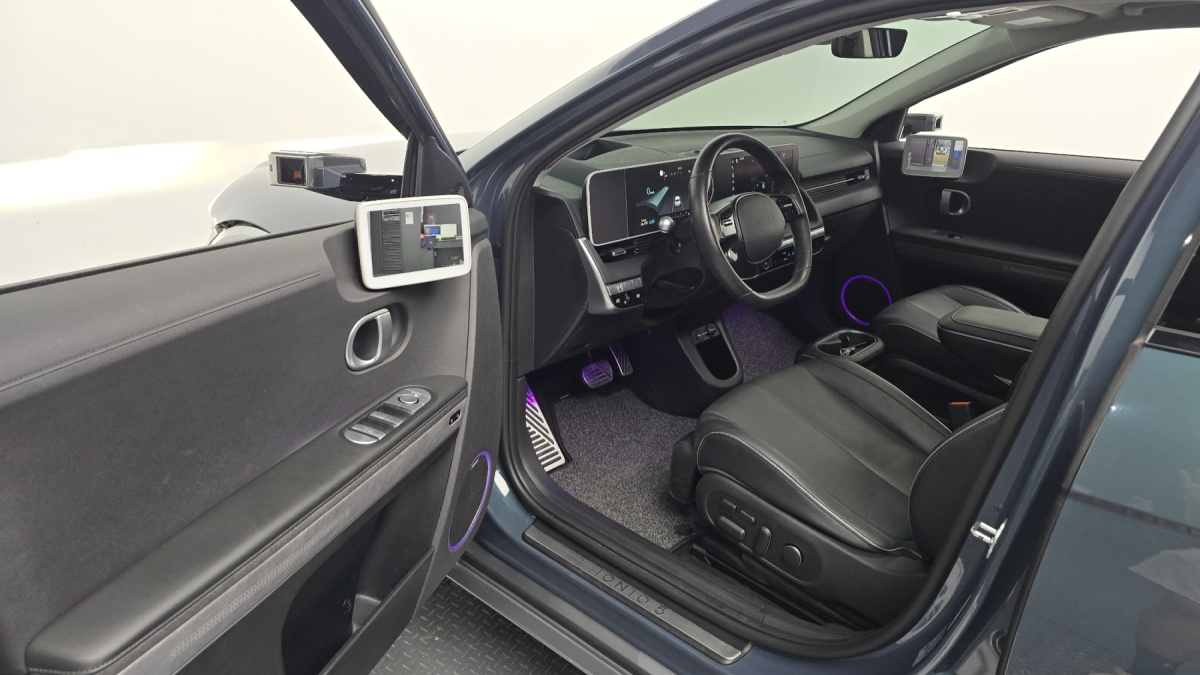 Hyundai Ioniq 5, 2021 — фото 10 из 12