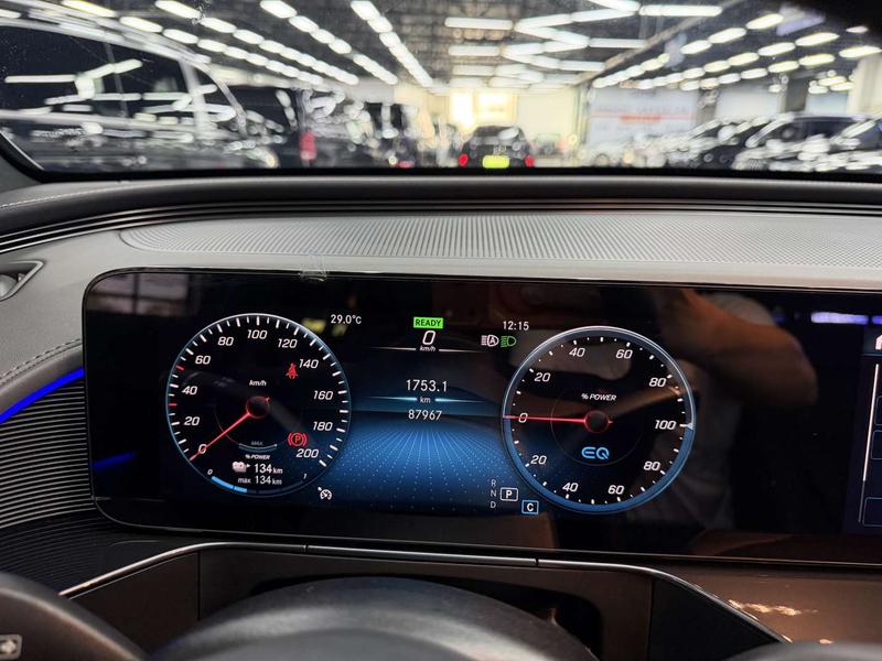 Mercedes-Benz EQC, 2022 — фото 9 из 12