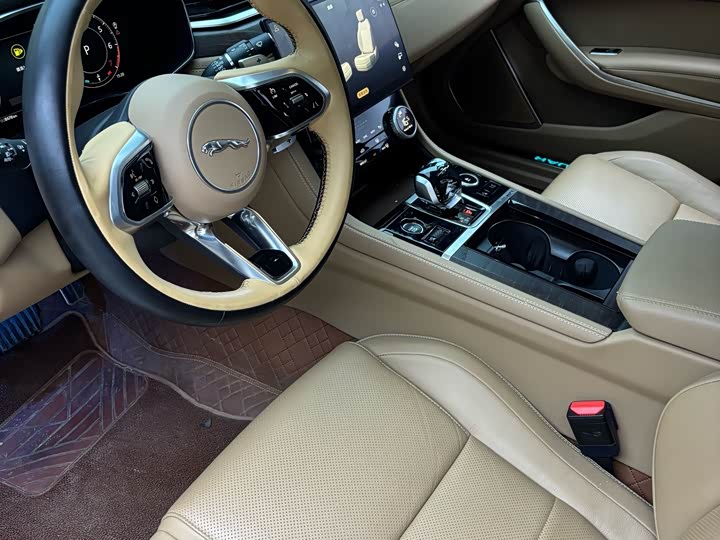 Jaguar XF L, 2025 — фото 7 из 9