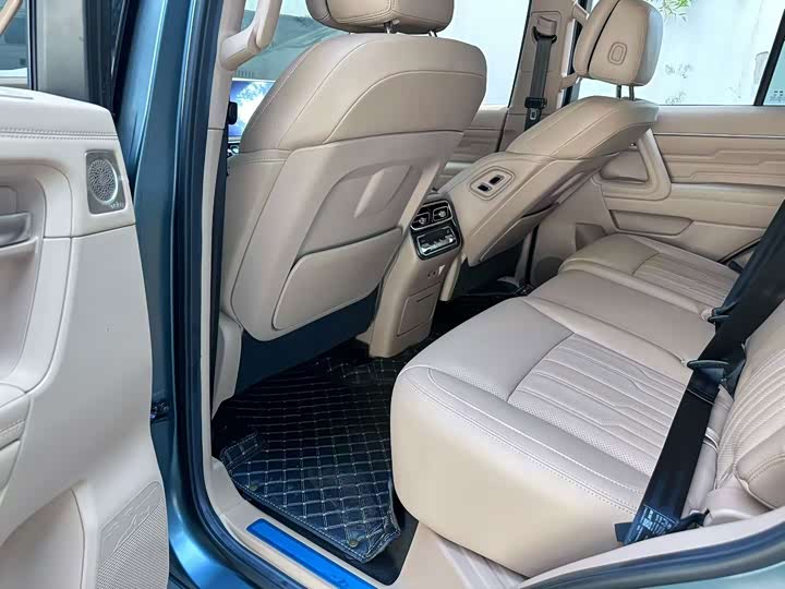 BAIC Beijing BJ60 Hybrid, 2026 — фото 7 из 9