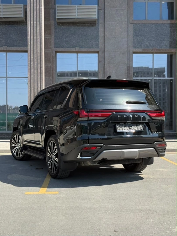Lexus LX, 2025 — фото 10 из 12