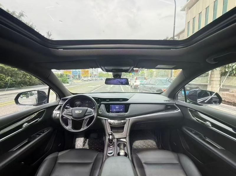 Cadillac XT5, 2021 — фото 7 из 10