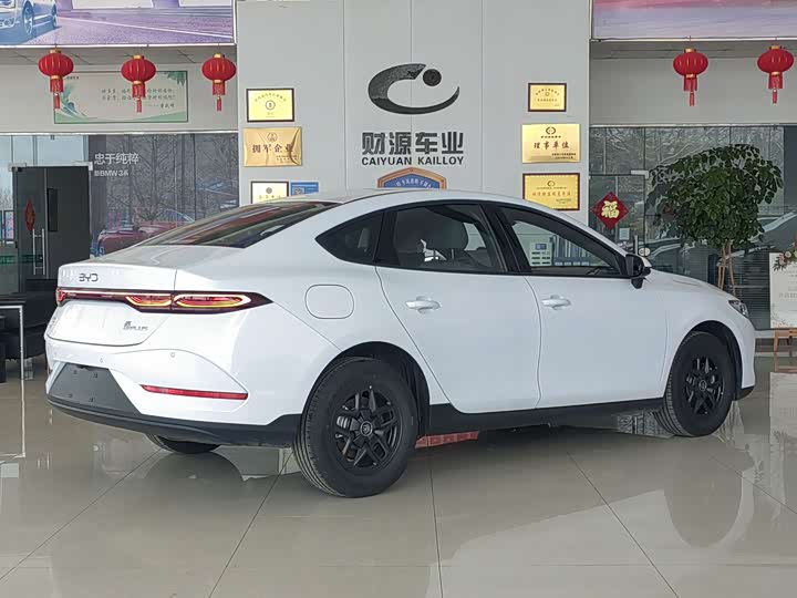 BYD Qin Plus, 2026 — фото 4 из 9