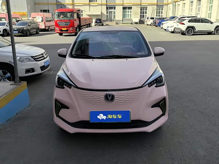 Changan BenBen E-Star, 2022 — фото 2 из 9