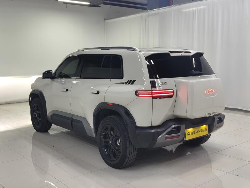 BYD FangChengBao Titanium 3 (Tai 3), 2025 — фото 5 из 12