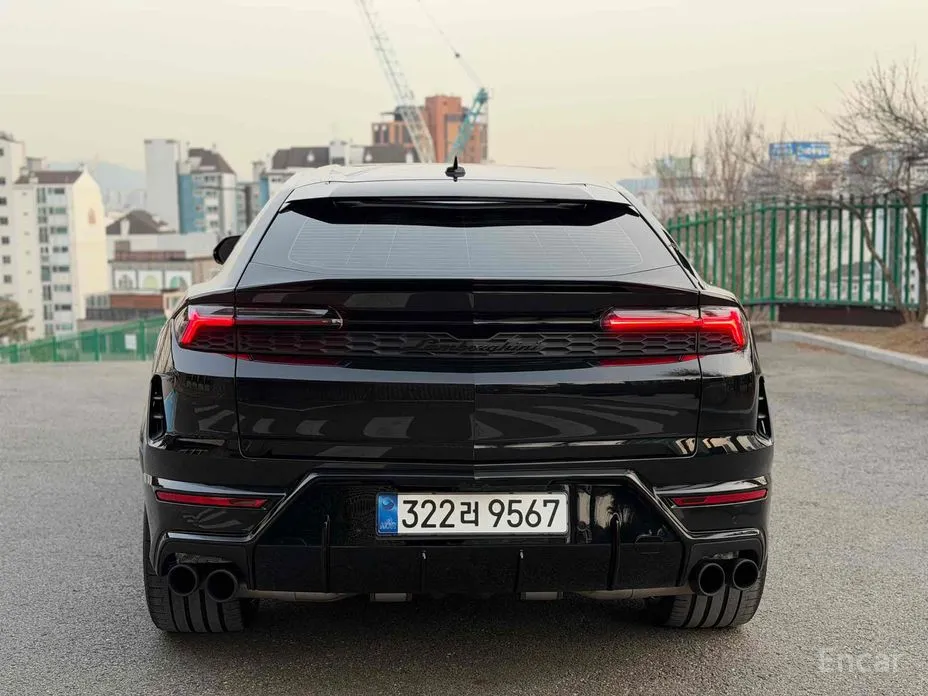 Lamborghini Urus, 2025 — фото 5 из 12