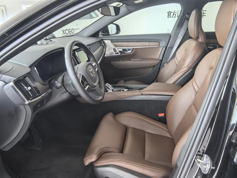 Volvo S90, 2024 — фото 7 из 10