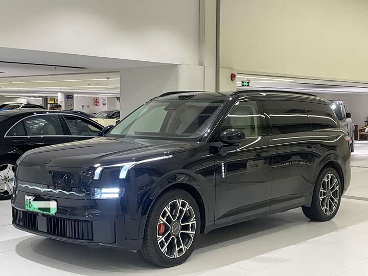 Lynk & Co 900, 2025 — купить в Санкт-Петербурге под ключ