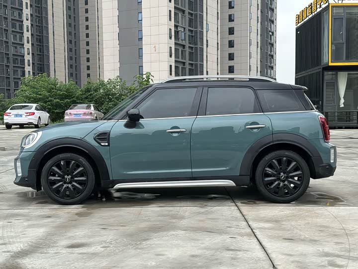 Mini Countryman, 2023 — фото 7 из 9