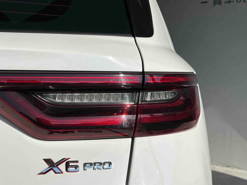 Geely Vision X6, 2022 — фото 9 из 12